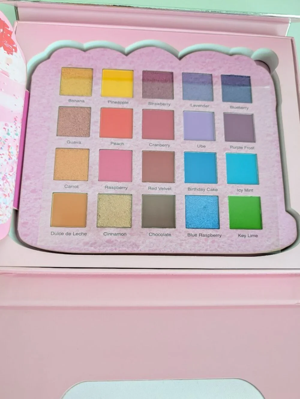 Glamlite cake palette